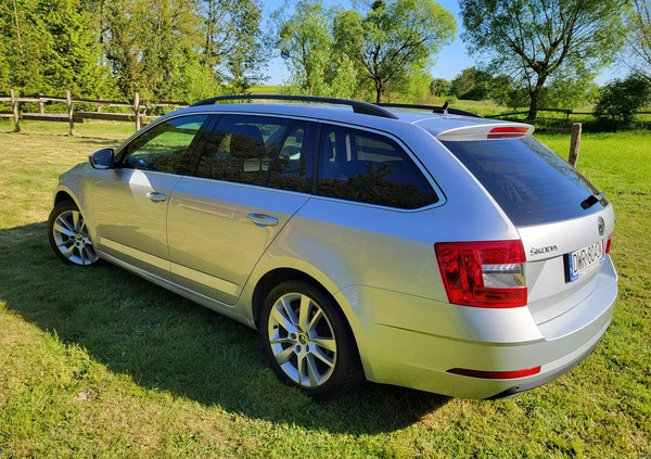 Skoda Octavia cena 61900 przebieg: 169000, rok produkcji 2017 z Trzebiatów małe 172